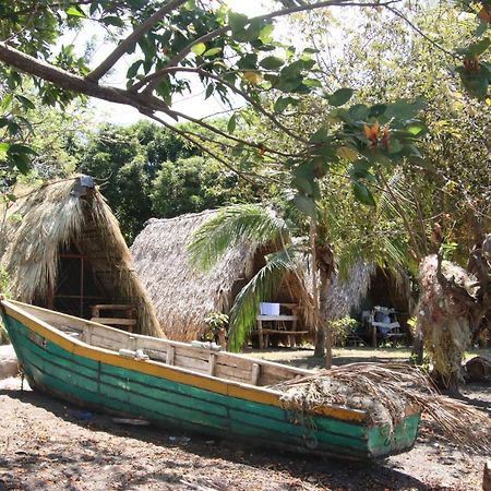 La Sirenita - Ometepe Hotel Altagracia Ngoại thất bức ảnh